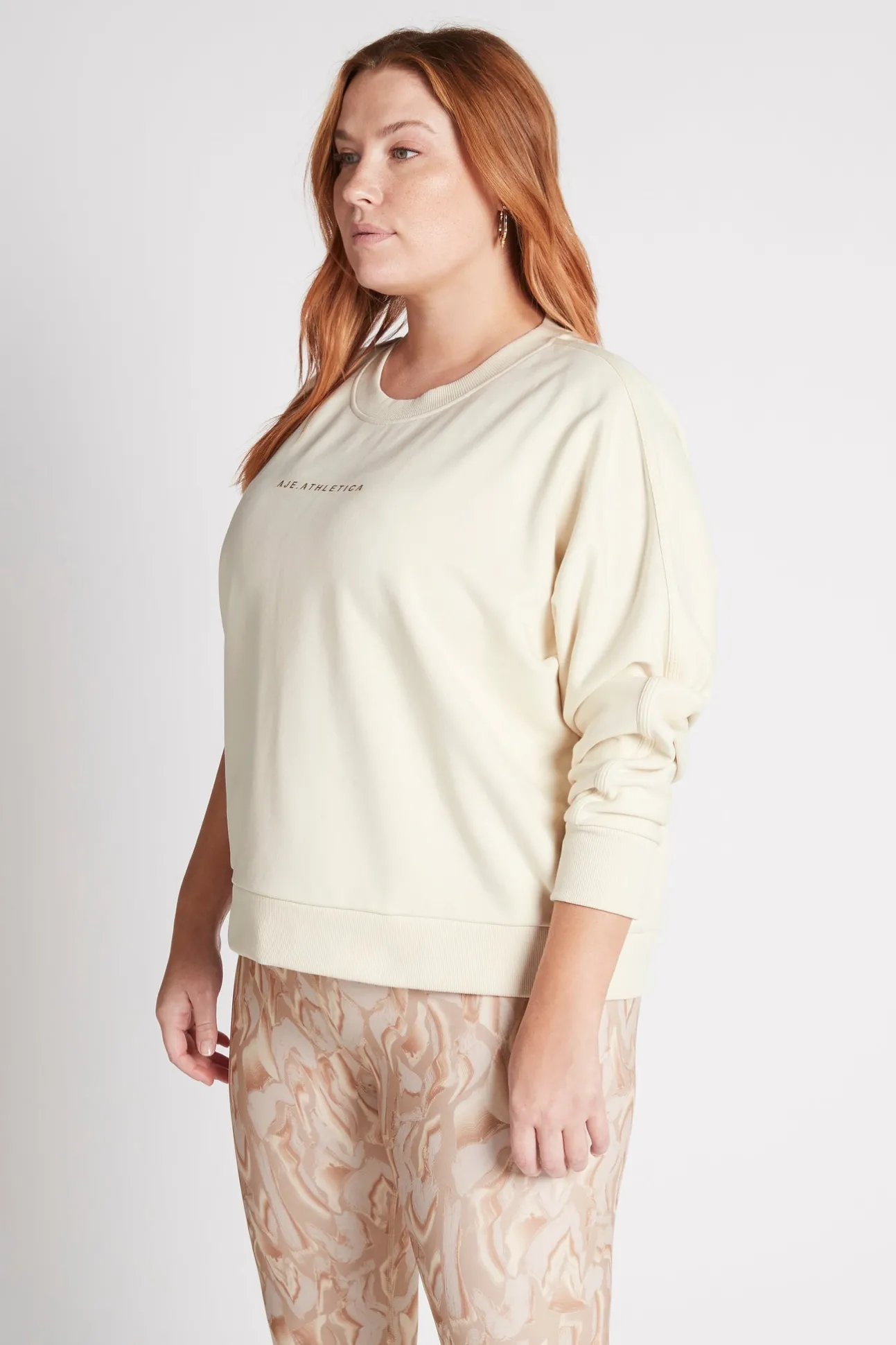 metallic_signature_logo_c_10.webp Metallic Signature Logo Crew Jumper 401