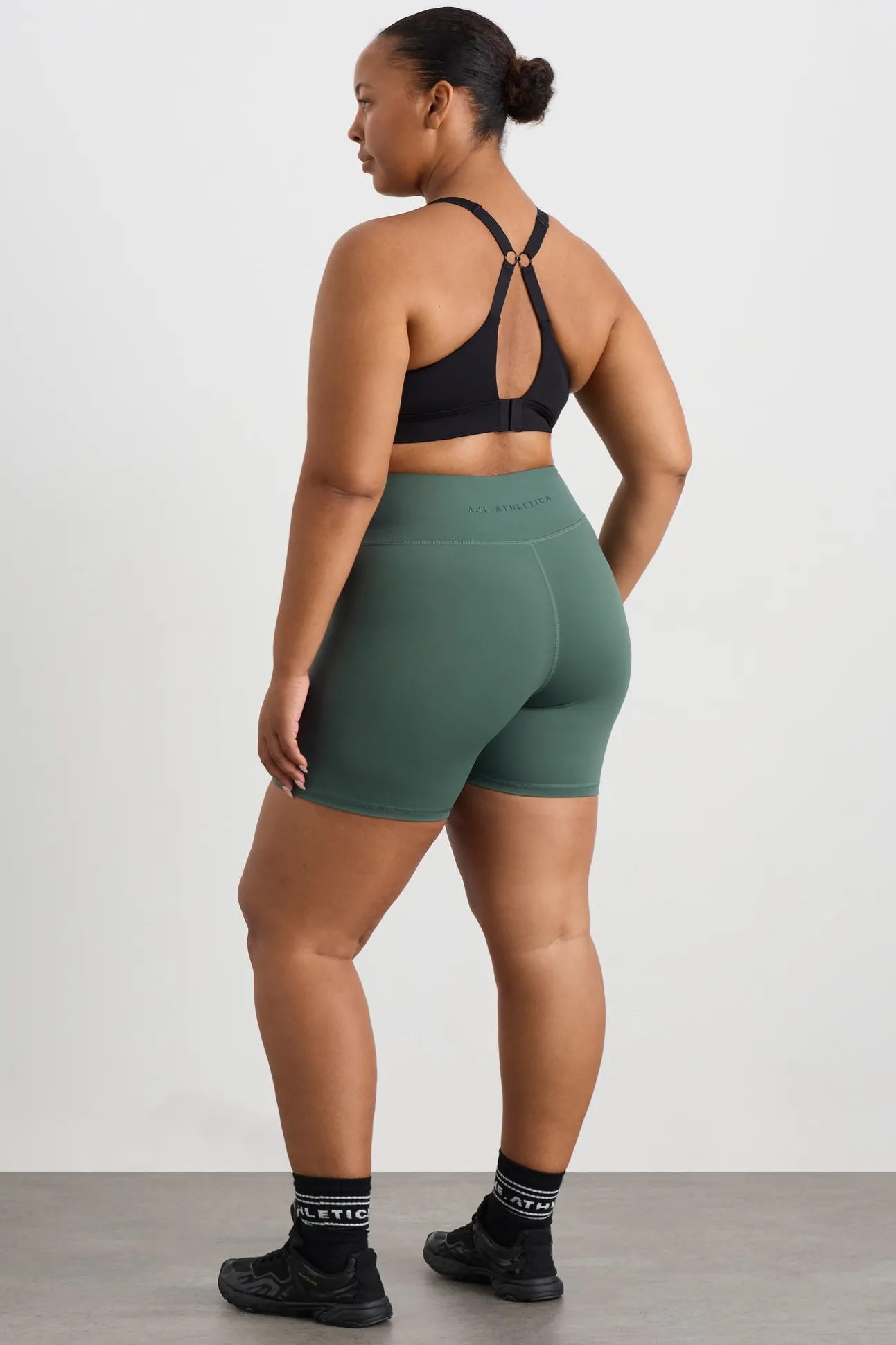 mid_bike_shorts__17.webp Mid Bike Shorts 636