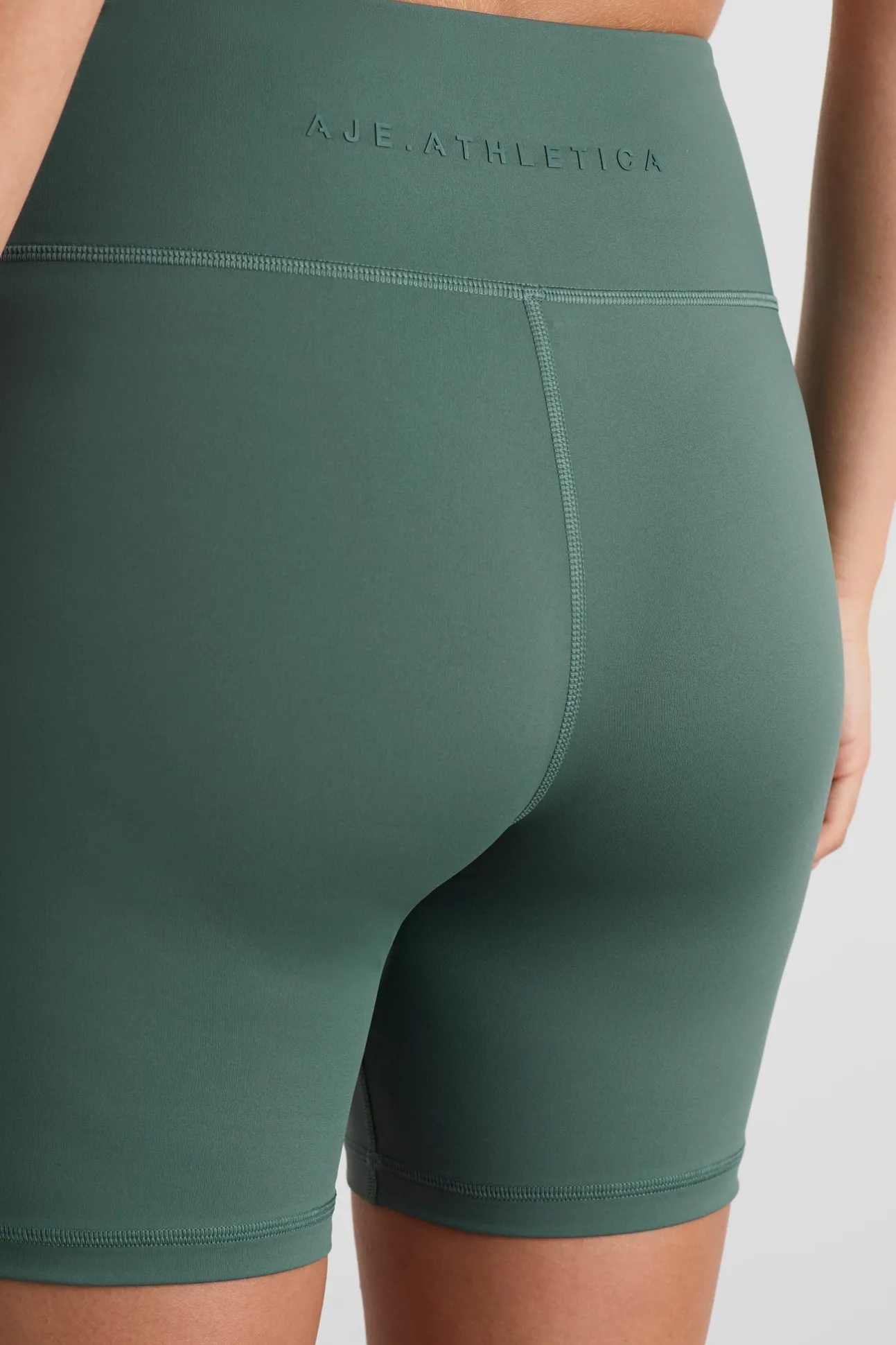mid_bike_shorts__9.webp Mid Bike Shorts 636