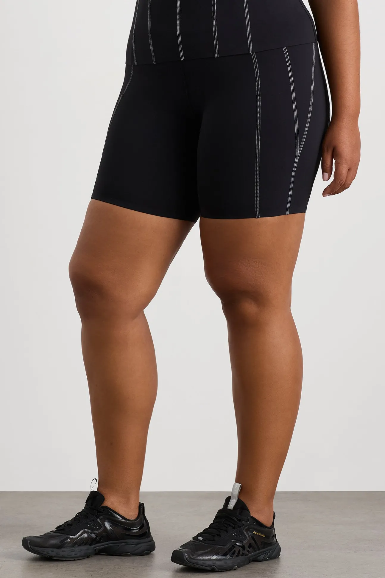 mid_length_panel_shorts__11.webp Mid Length Panel Shorts 615