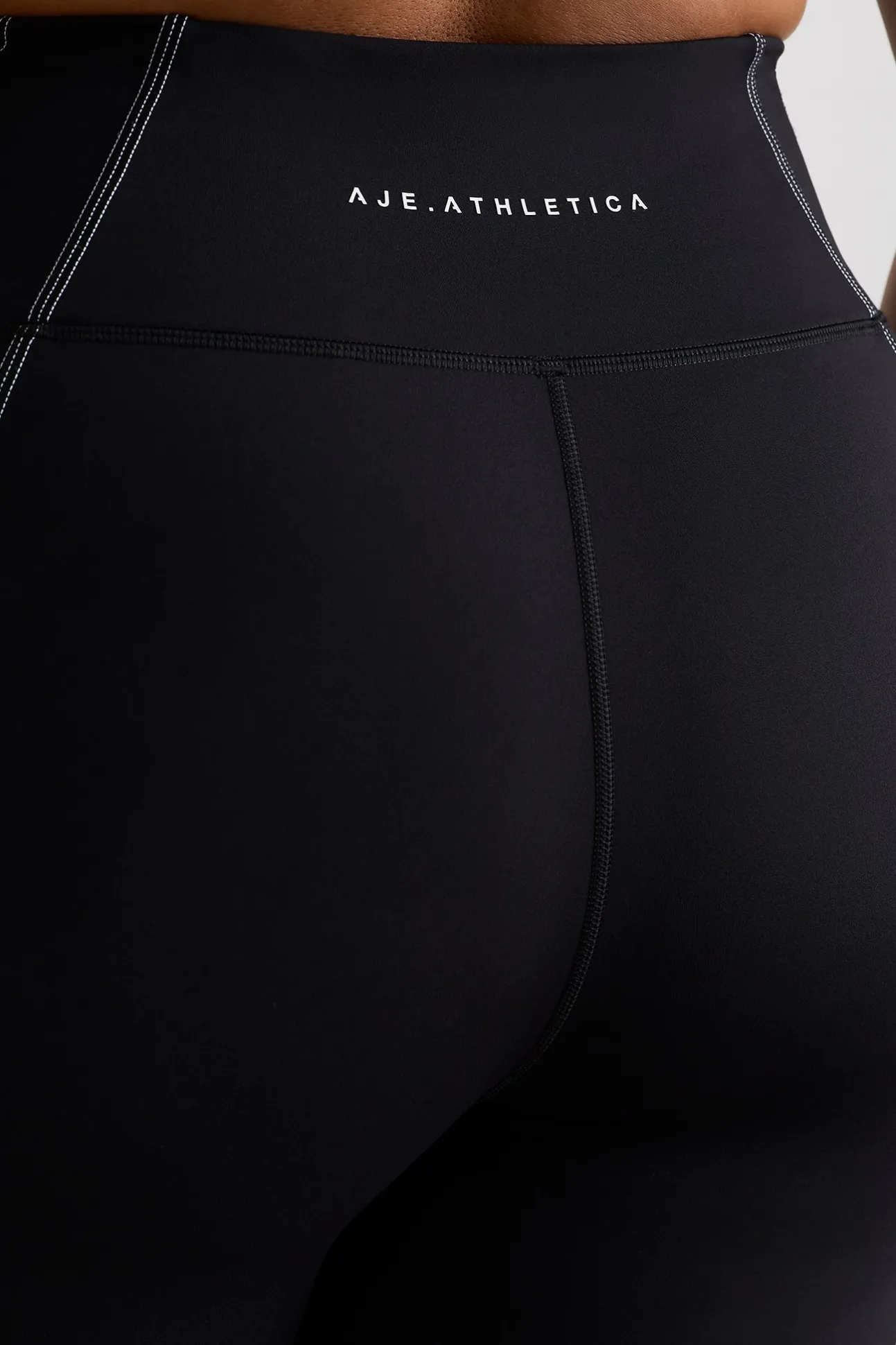 mid_length_panel_shorts__13.webp Mid Length Panel Shorts 615