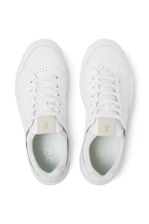 On The Roger Centre Court Sneaker