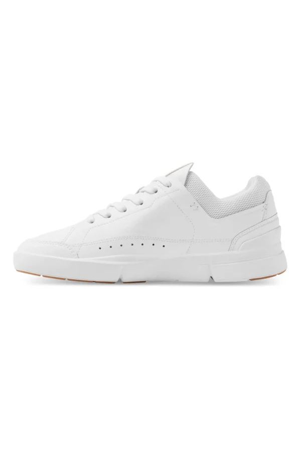 On The Roger Centre Court Sneaker
