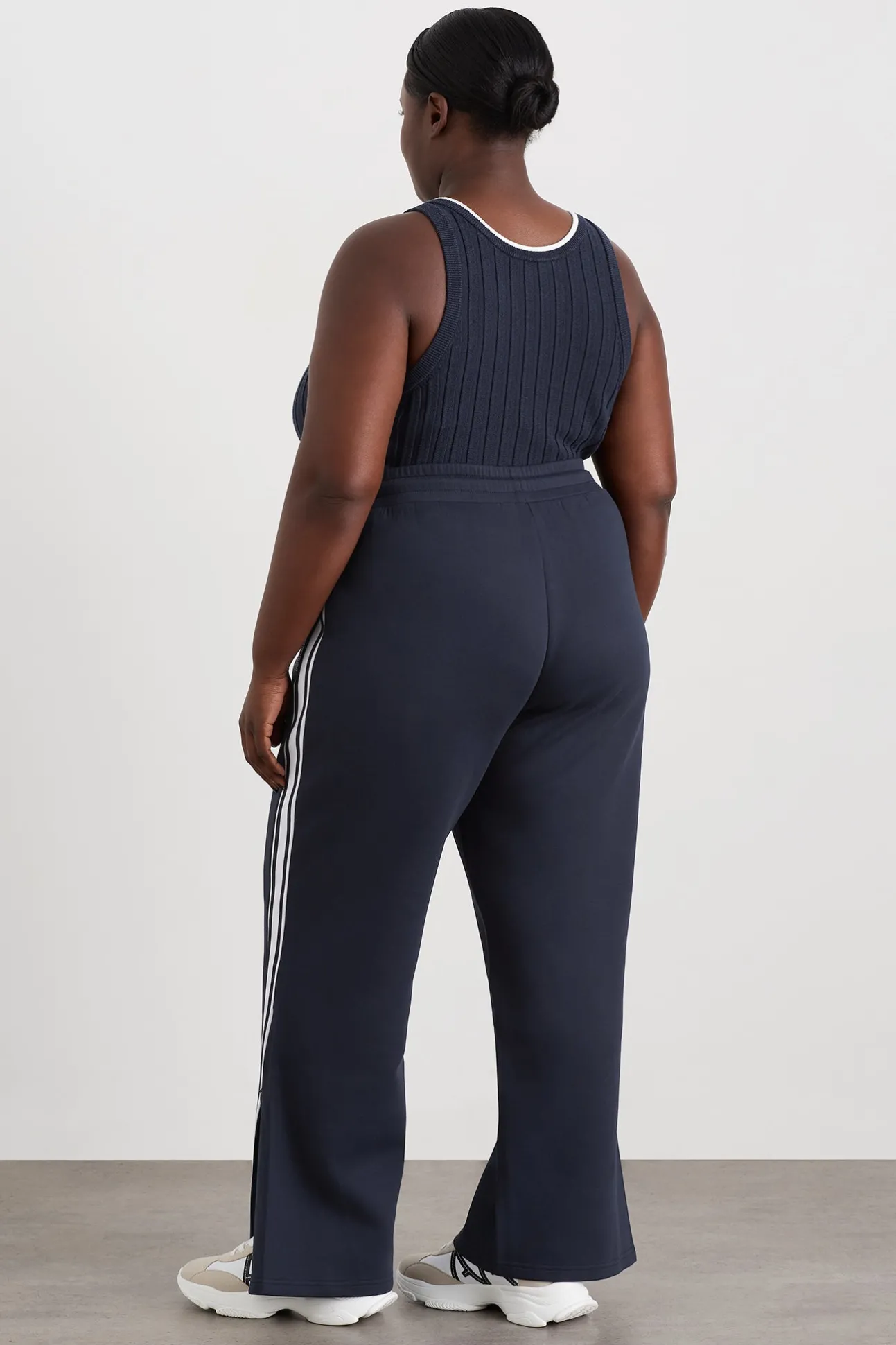 panel_trackpant__10.webp Panel Trackpant 504