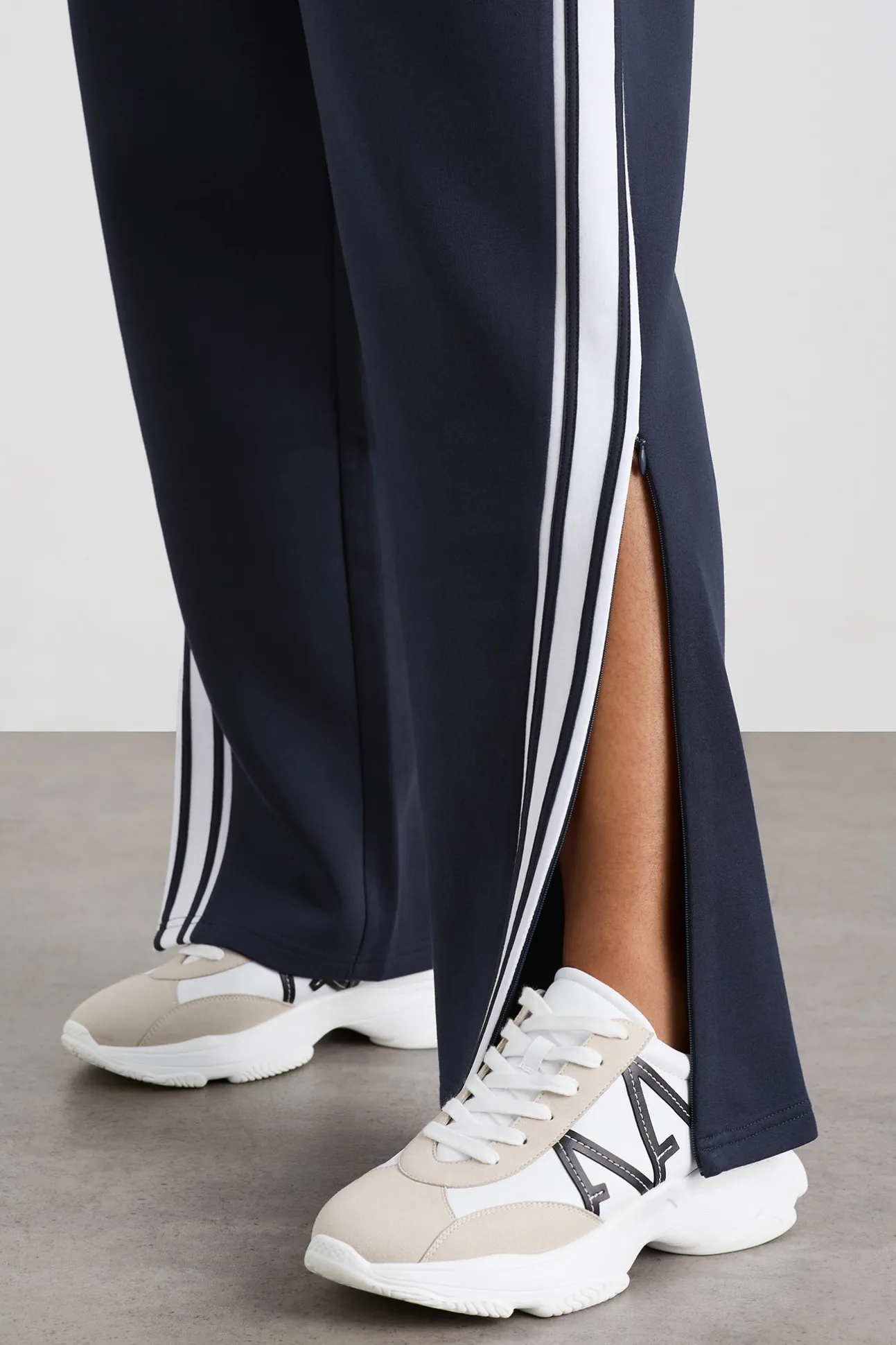 panel_trackpant__4.webp Panel Trackpant 504
