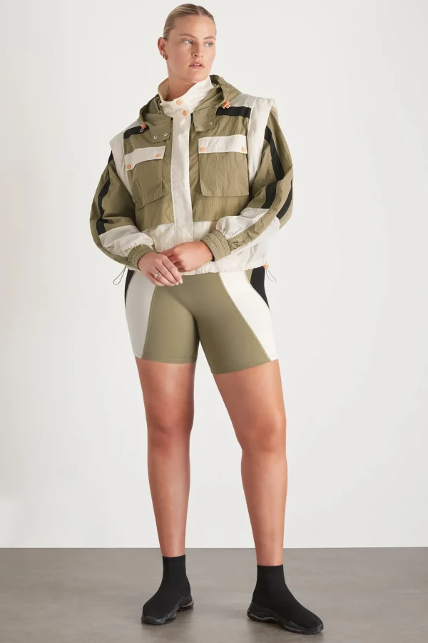 Panelled Bike Short 615