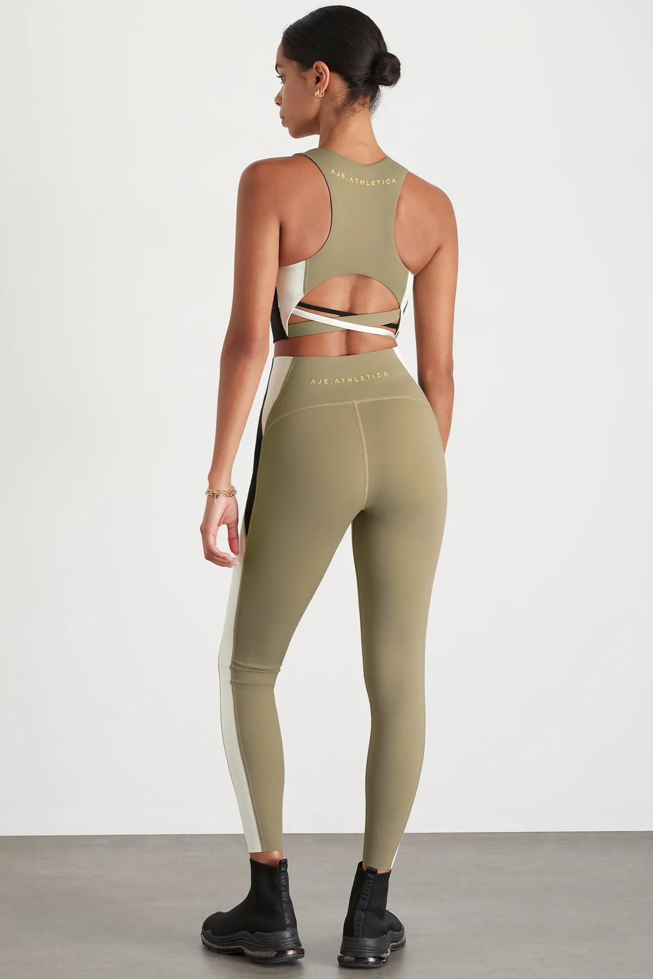 panelled_legging__5.webp Panelled Legging 211