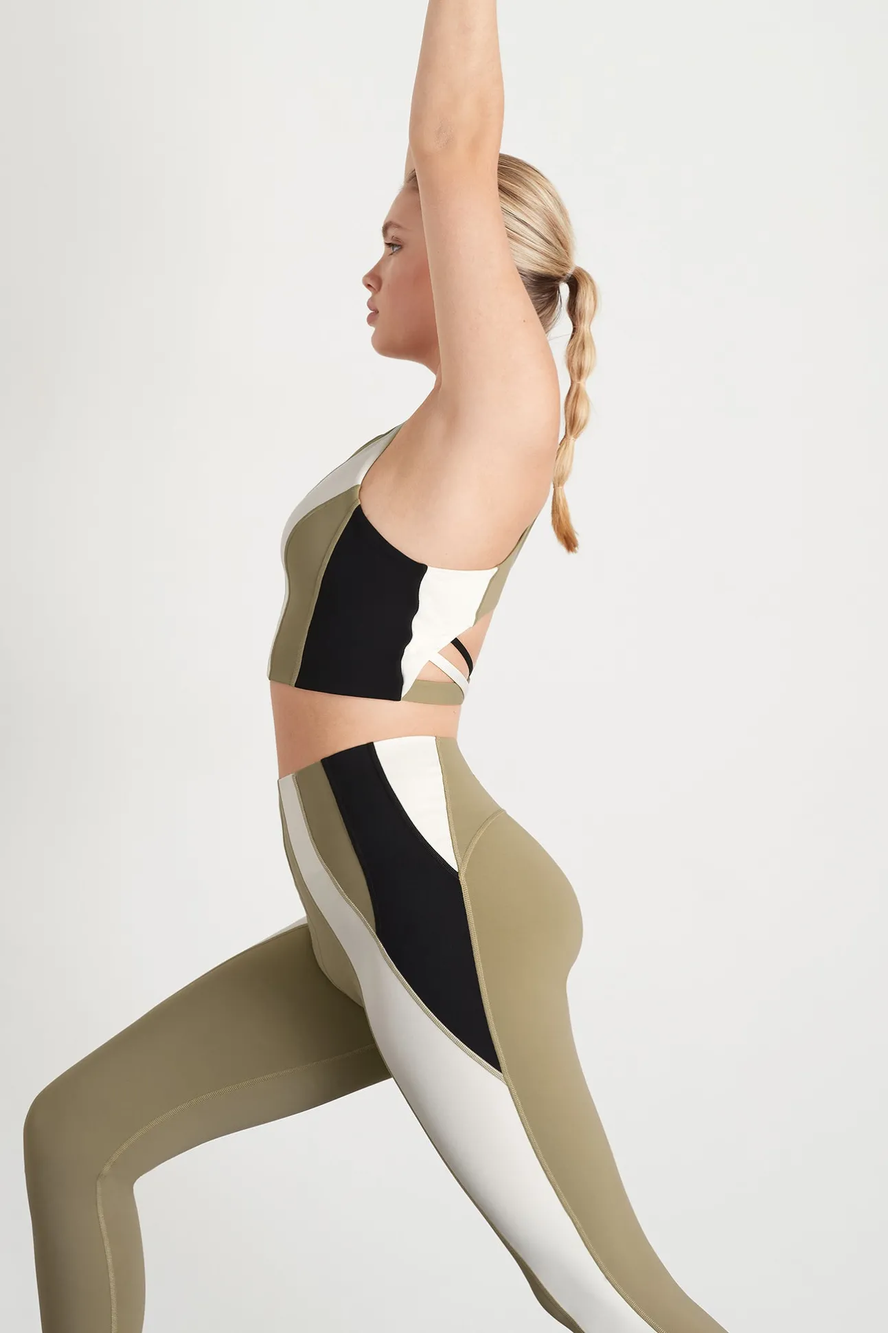 panelled_legging__9.webp Panelled Legging 211