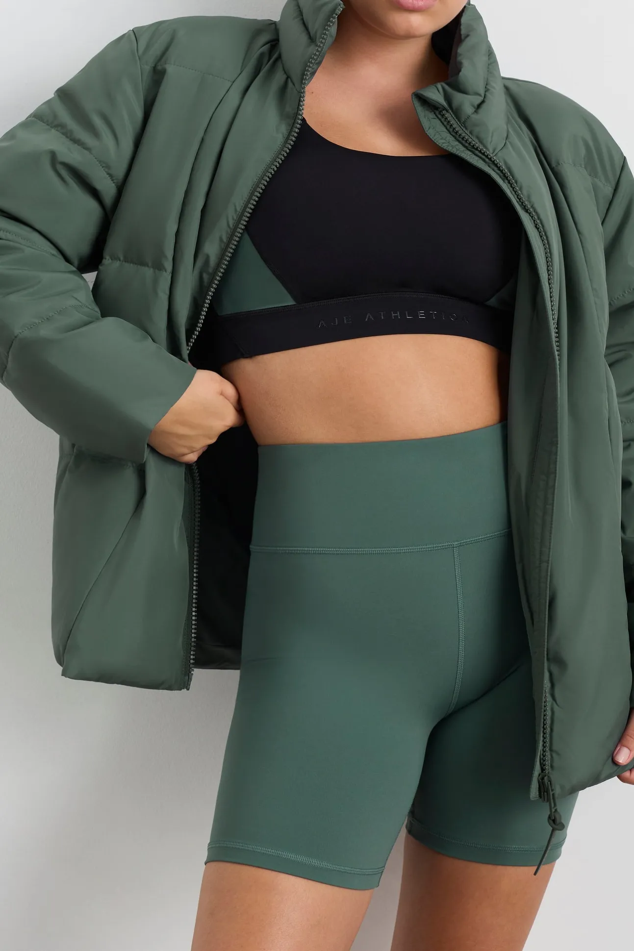 peplum_puffer__9.webp Peplum Puffer 753