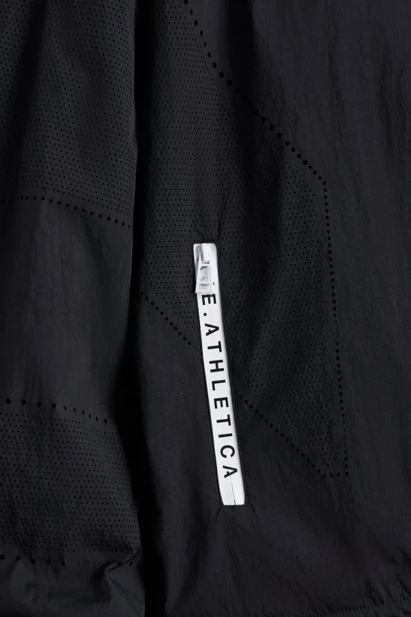 Perforated Spray Jacket 755