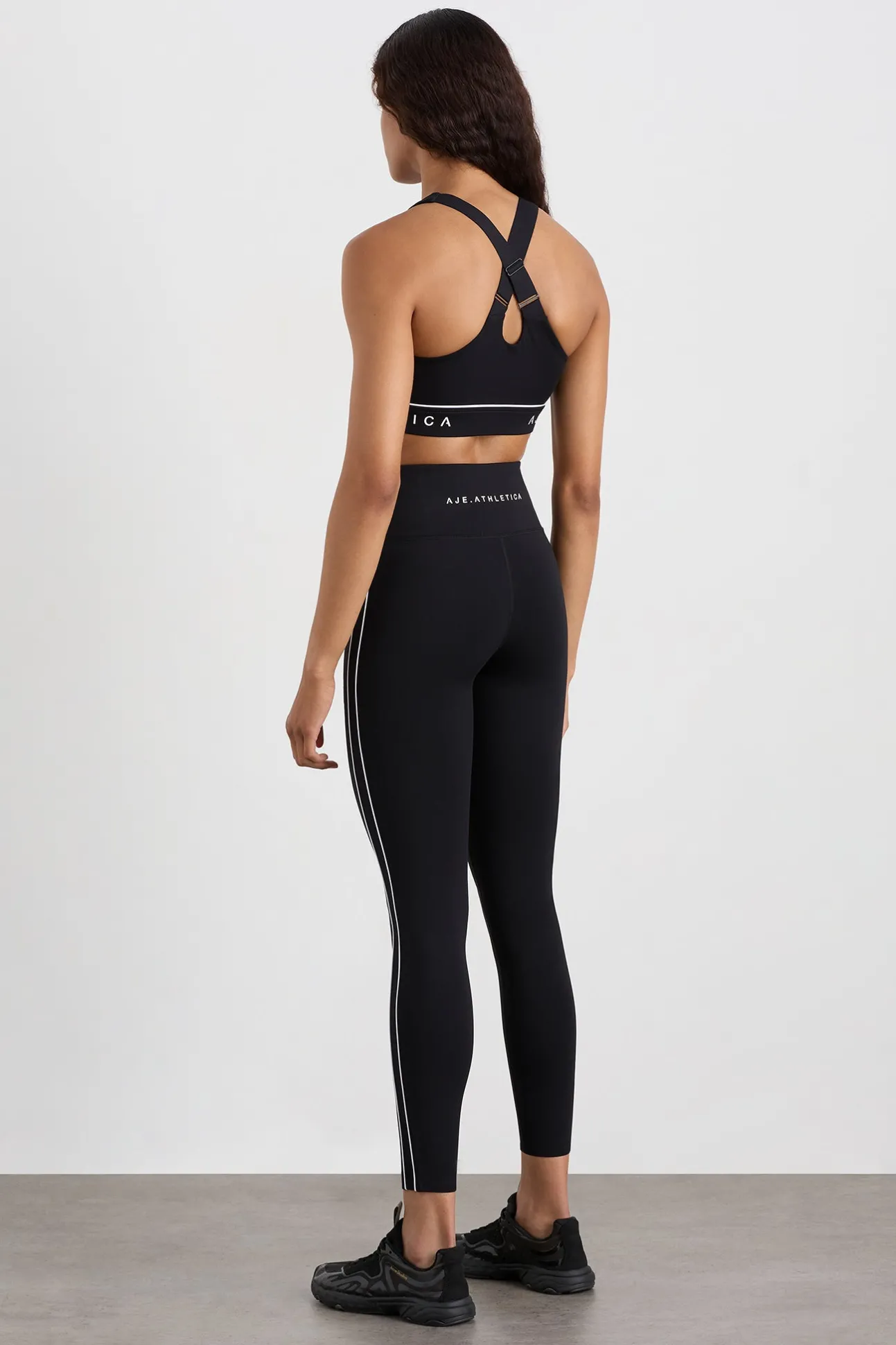 piped_side_ankle_length_l_4.webp Piped Side Ankle Length Legging 299