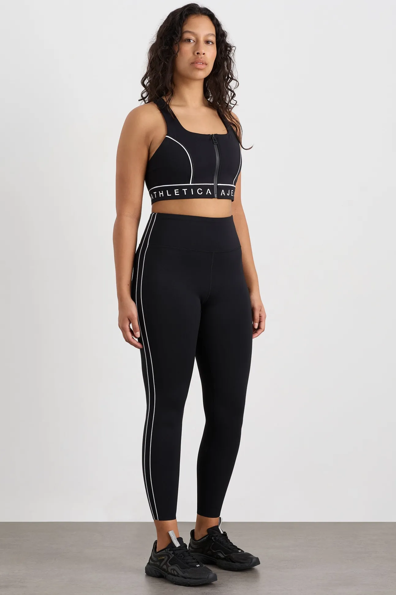 piped_side_ankle_length_l_5.webp Piped Side Ankle Length Legging 299