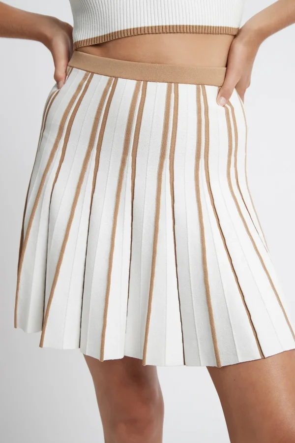 Pleated Knit Mini Skirt 611