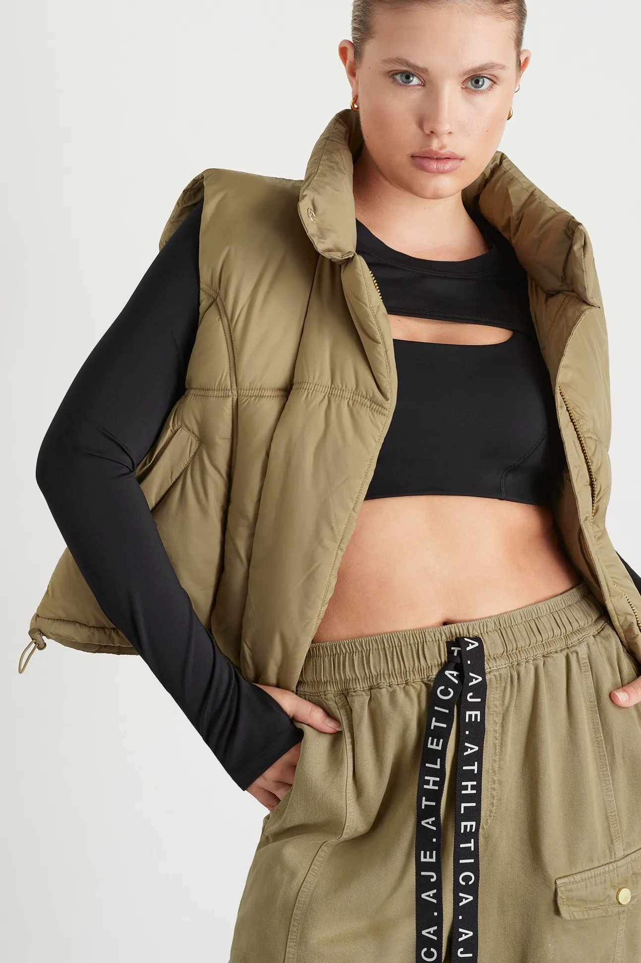 puffer_vest__6-1.webp Puffer Vest 747