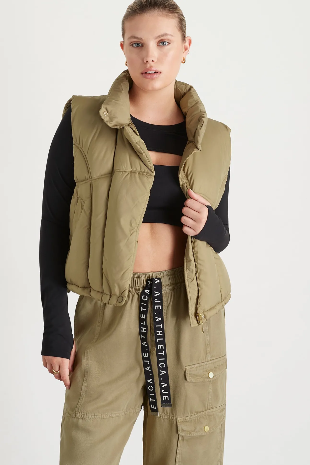puffer_vest__9-1.webp Puffer Vest 747