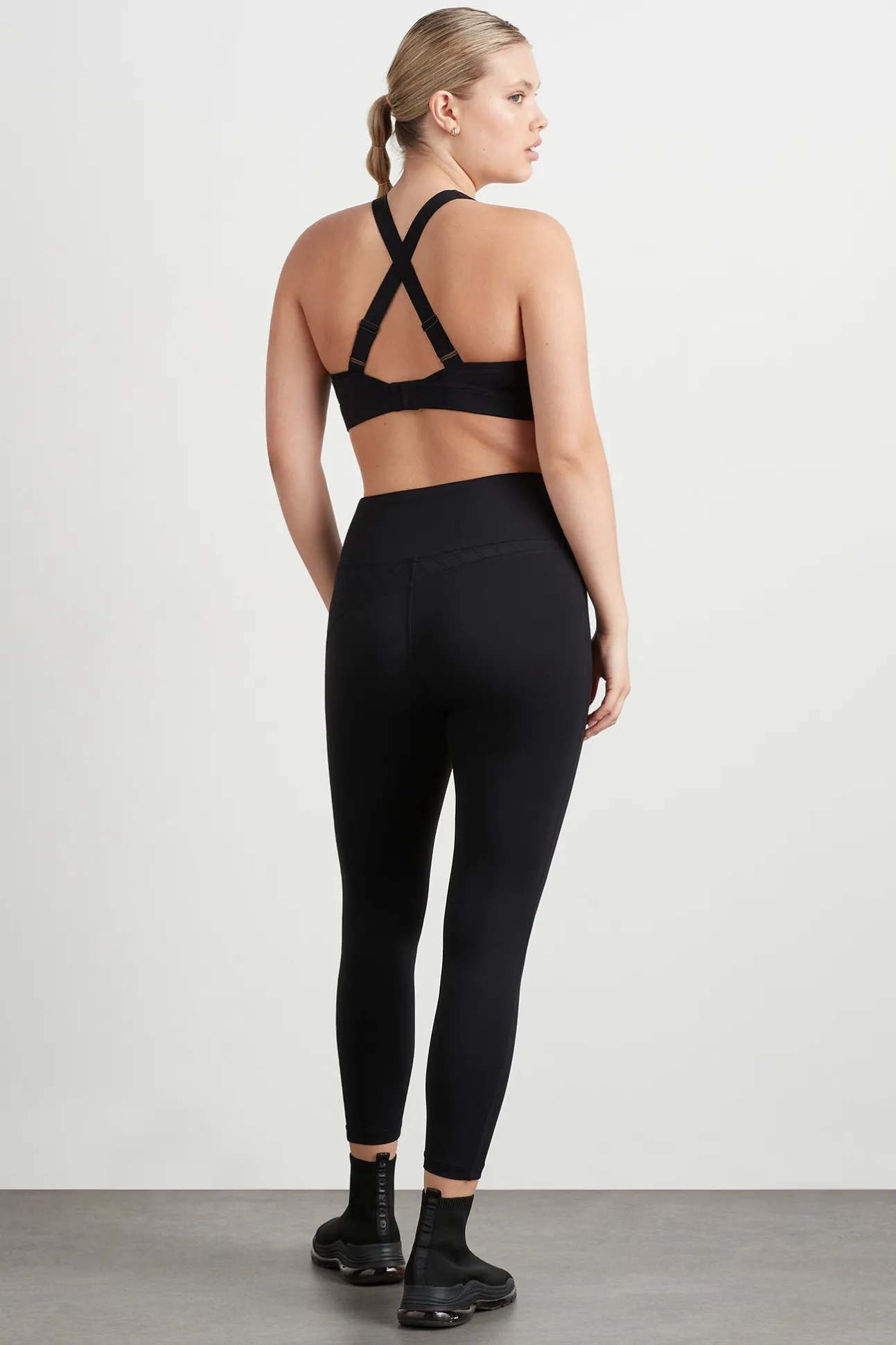 quilted_crossback_bra__9.webp Quilted Crossback Bra 330