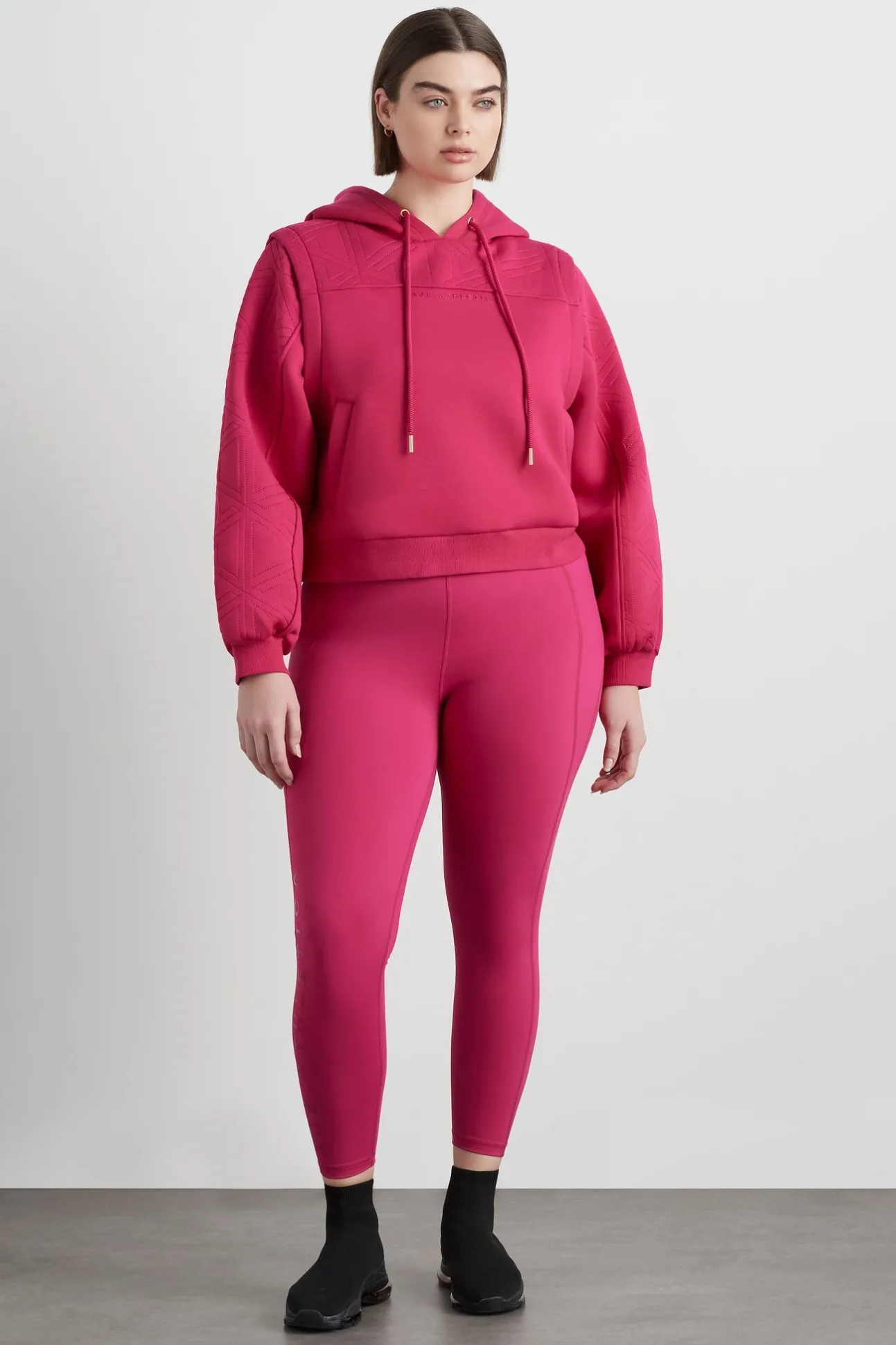 quilted_logo_scuba_hoodie_12.webp Quilted Logo Scuba Hoodie 418