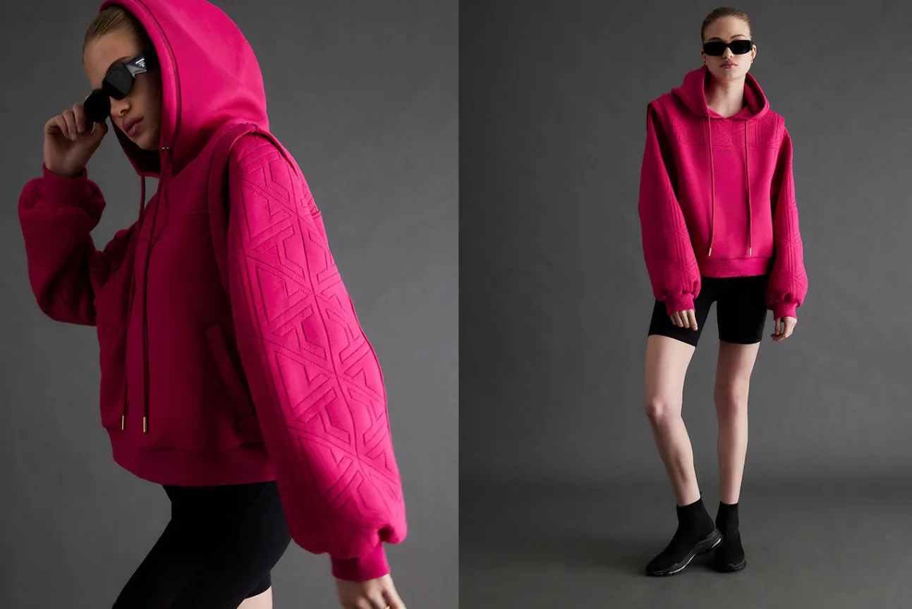 quilted_logo_scuba_hoodie_16.webp Quilted Logo Scuba Hoodie 418