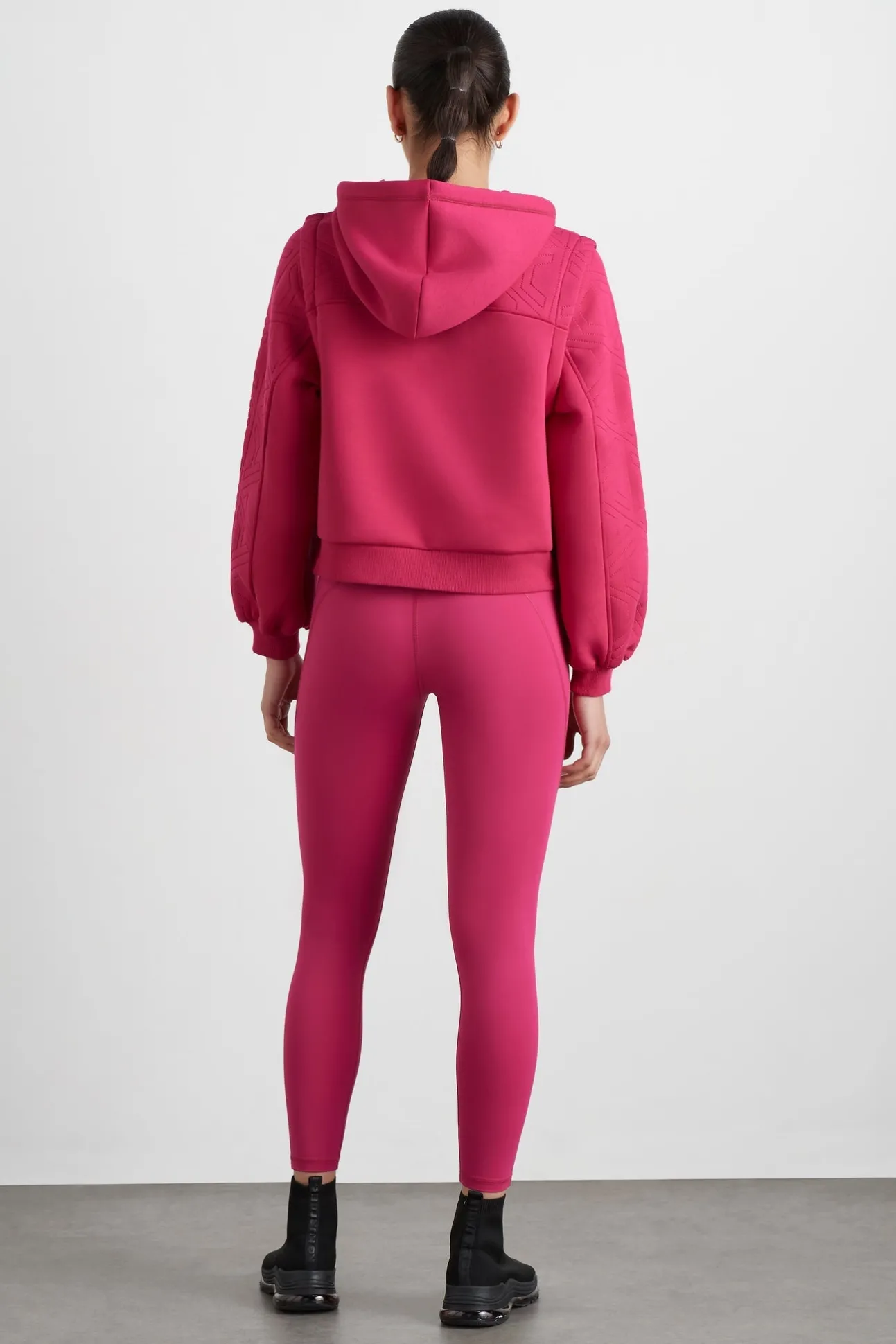 quilted_logo_scuba_hoodie_5.webp Quilted Logo Scuba Hoodie 418