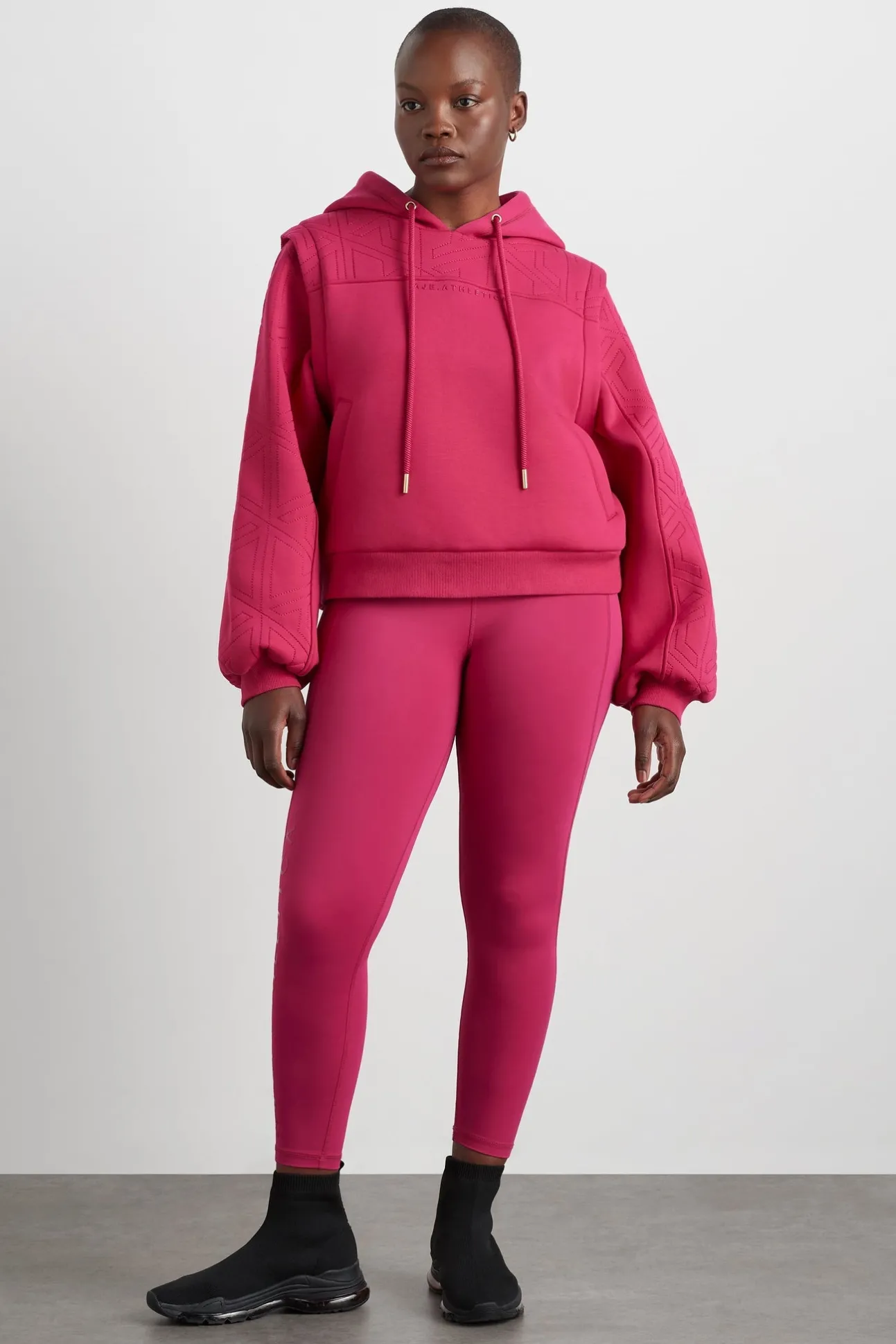 quilted_logo_scuba_hoodie_7.webp Quilted Logo Scuba Hoodie 418