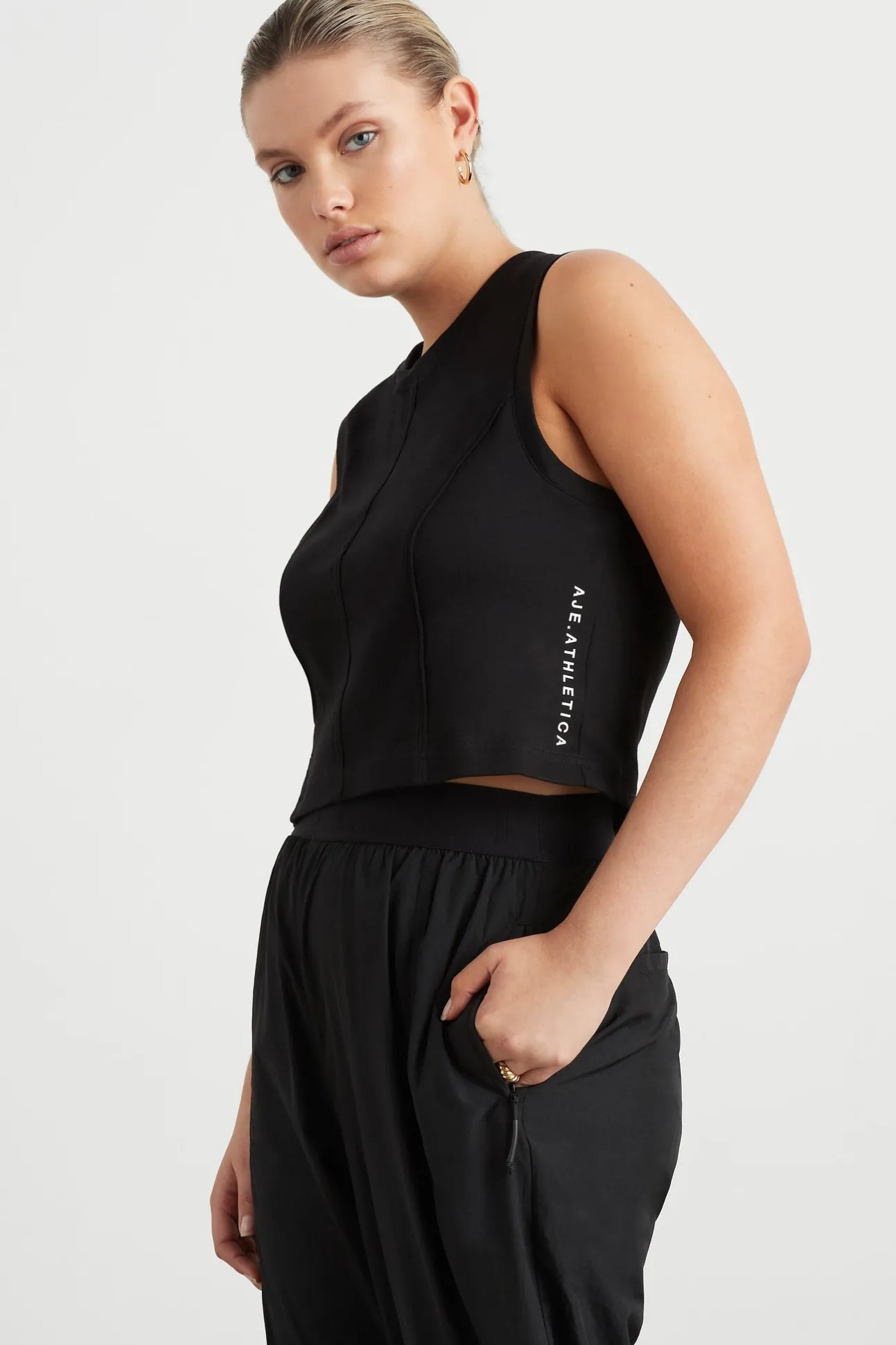 raw_edge_seams_tank__5.webp Raw Edge Seams Tank 138