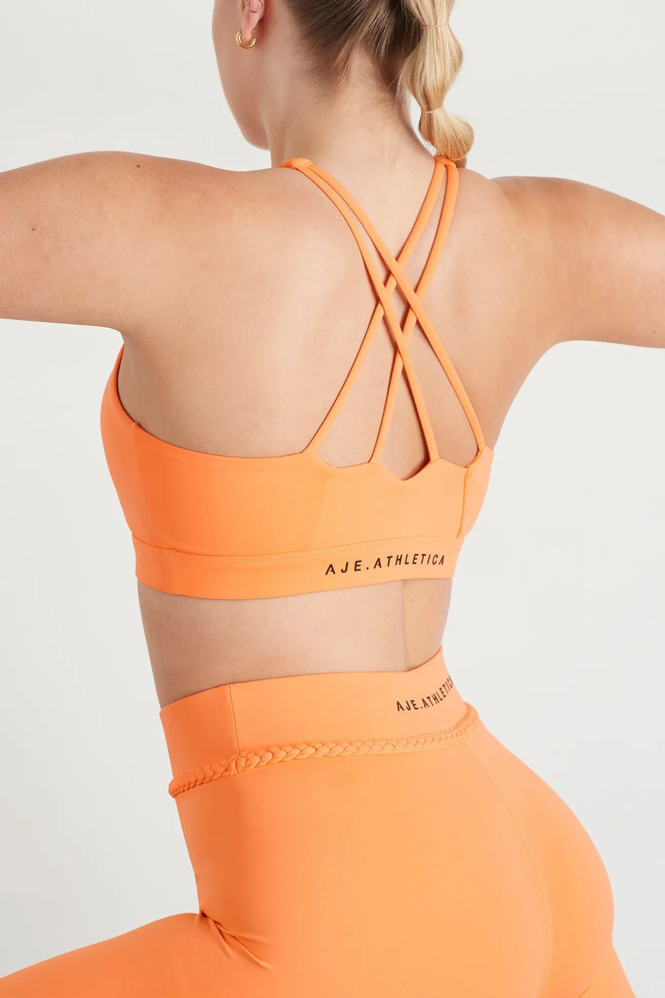 ruched_crossback_bra__10.webp Ruched Crossback Bra 353