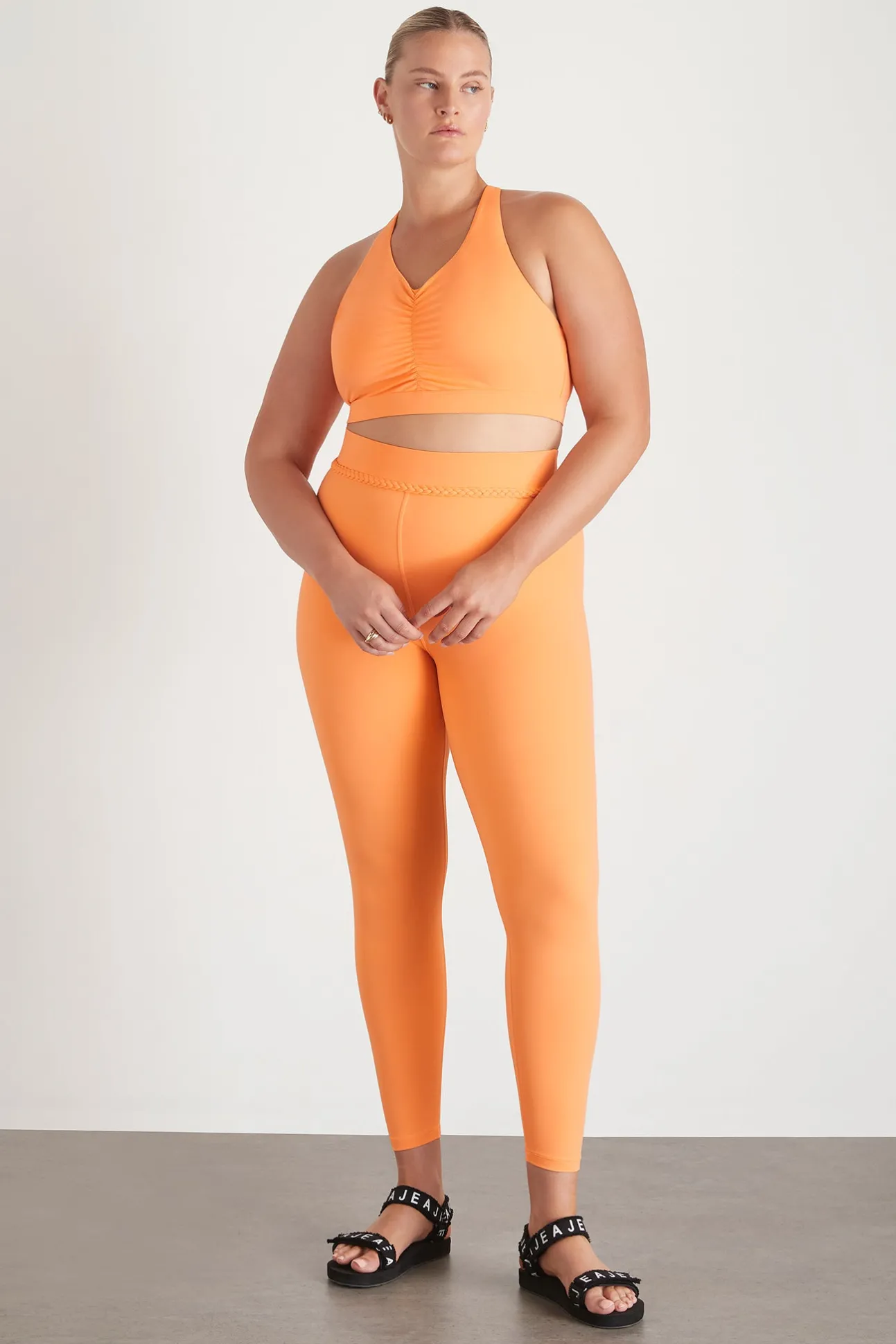 ruched_crossback_bra__13.webp Ruched Crossback Bra 353