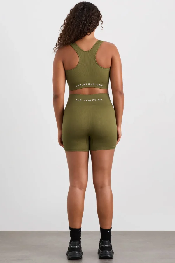Seamless Crop 331
