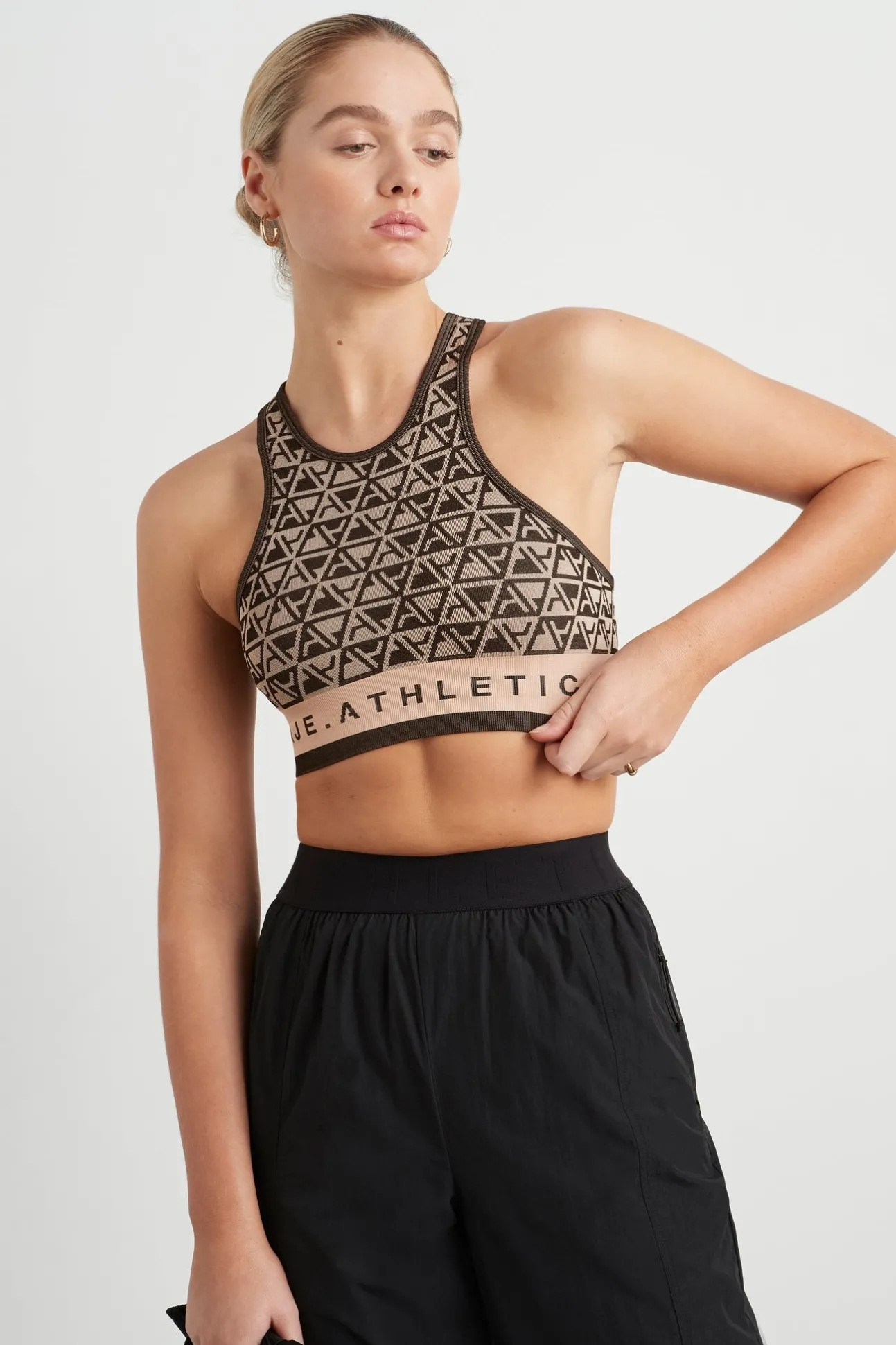 seamless_crop_top__0.webp Seamless Crop Top 331