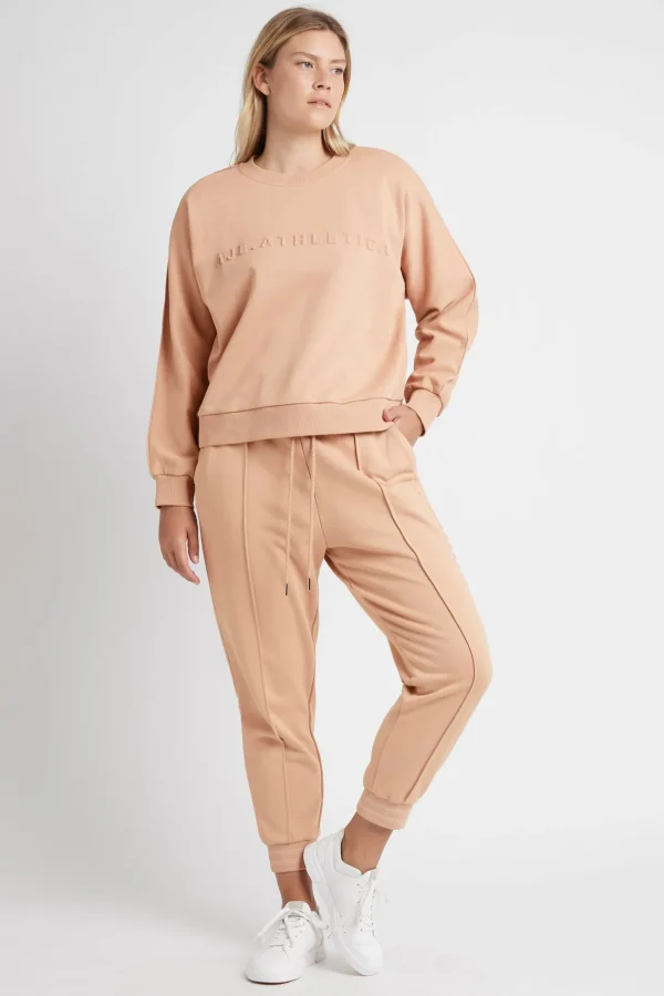 Signature Embossed Logo Crew Jumper 401