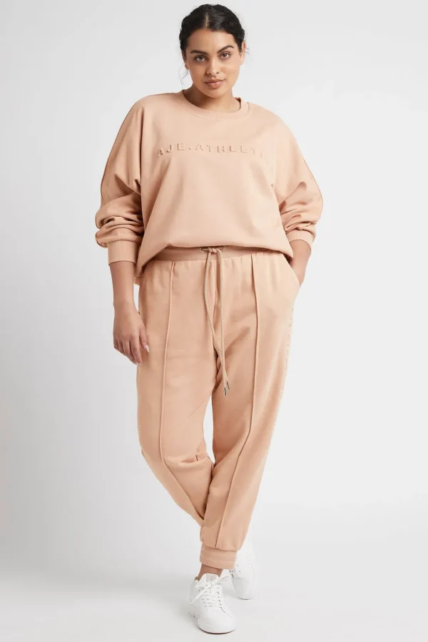 Signature Embossed Logo Crew Jumper 401
