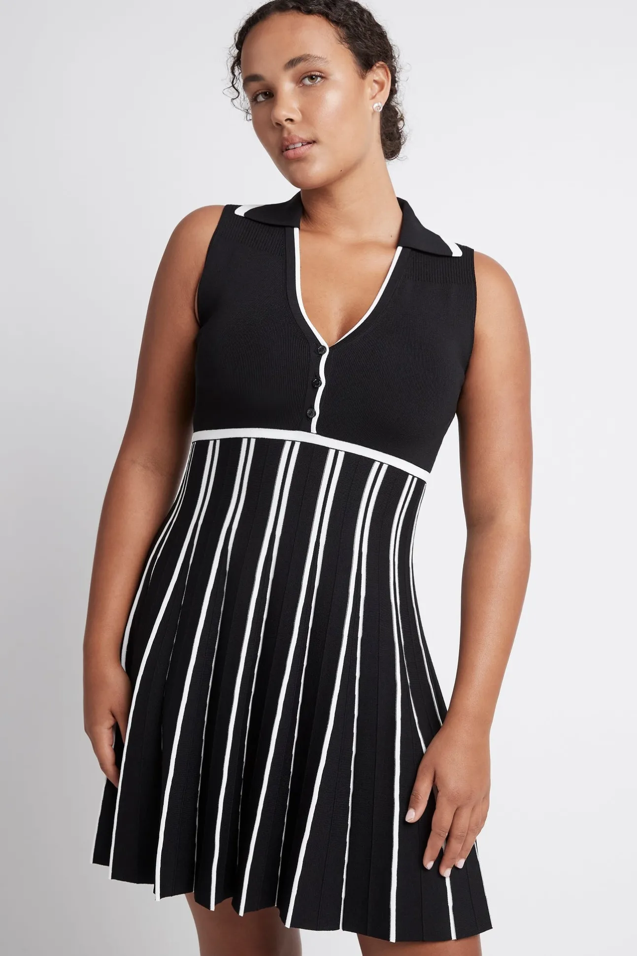 sleeveless_pleated_knit_m_7.webp Sleeveless Pleated Knit Mini Dress 801