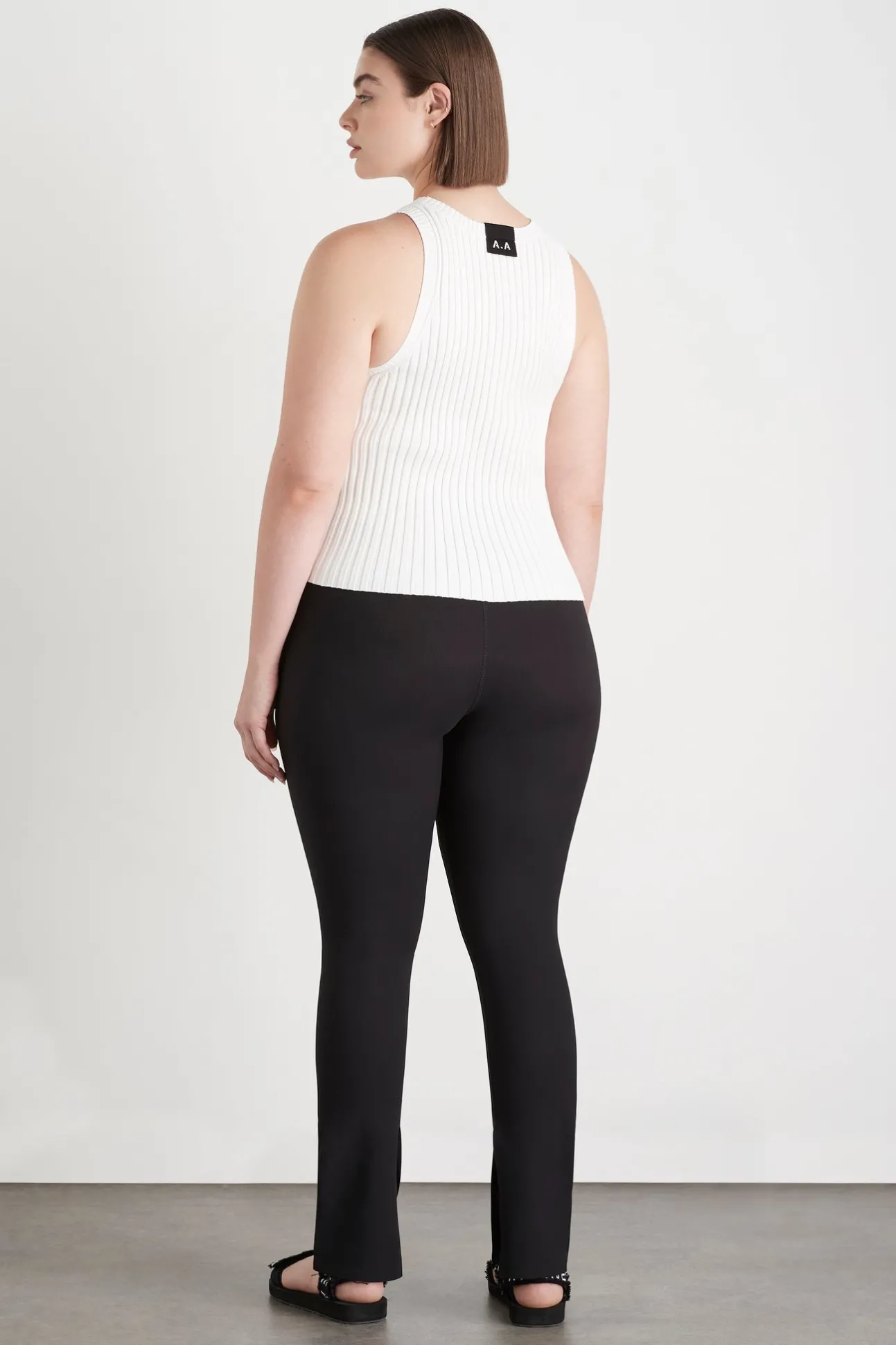 slim_knitted_tank__13-2.webp Slim Knitted Tank 107