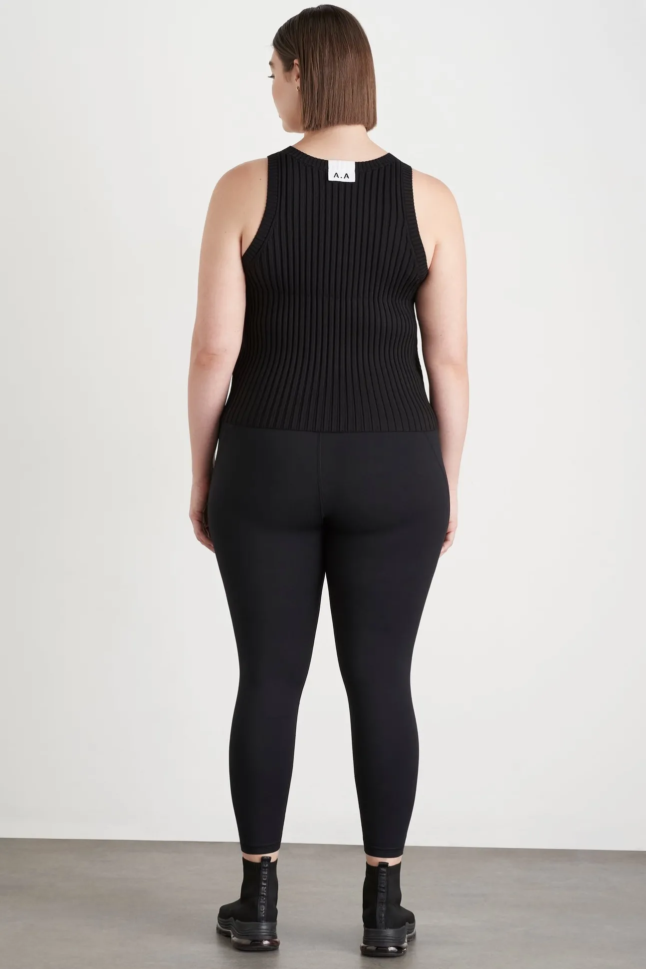 slim_knitted_tank__14-1.webp Slim Knitted Tank 107