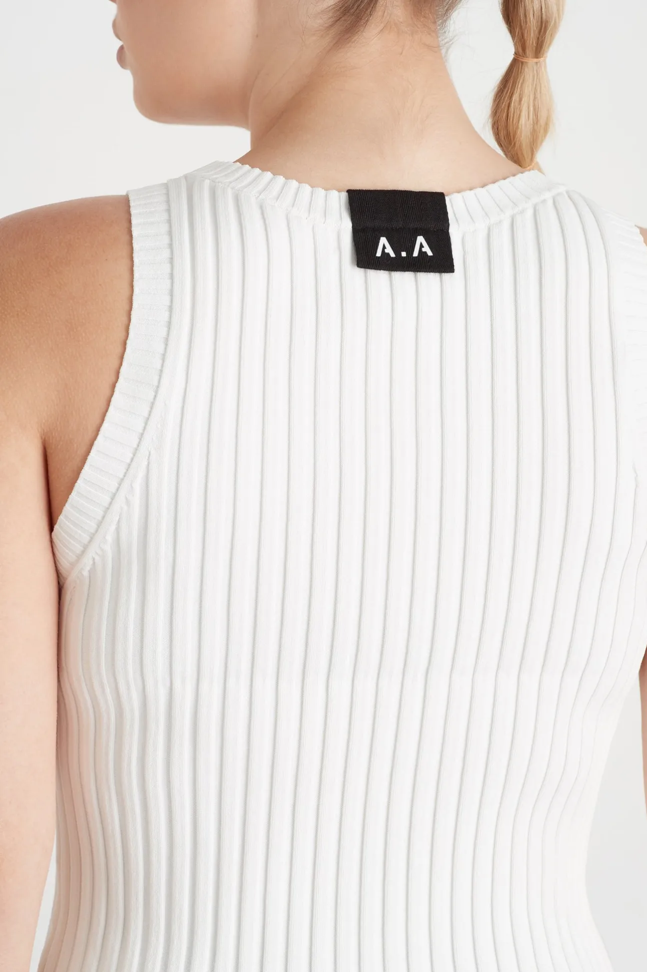 slim_knitted_tank__7-3.webp Slim Knitted Tank 107