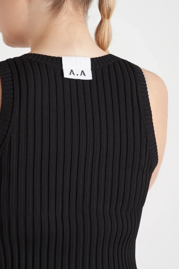 Slim Knitted Tank 107