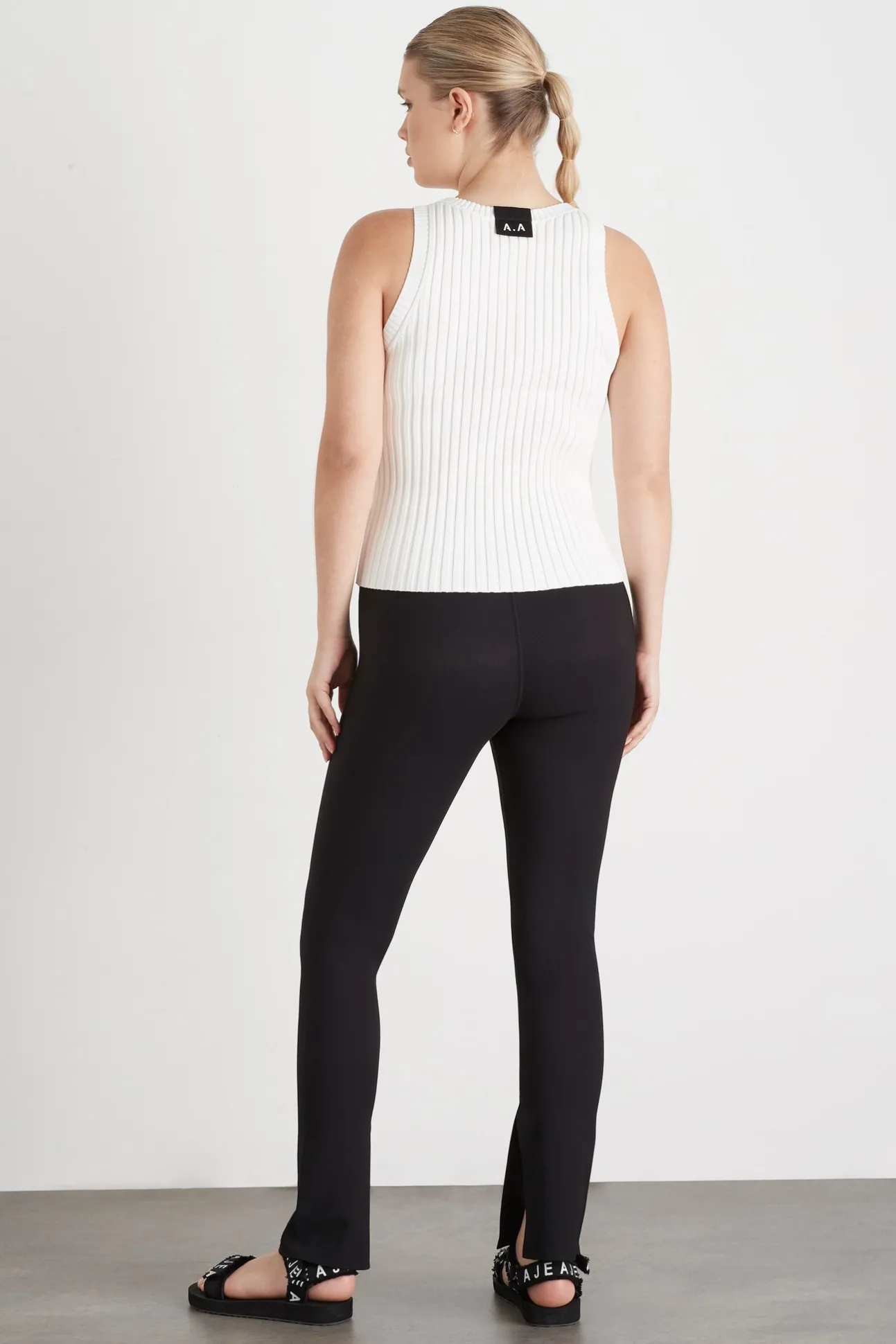 slim_knitted_tank__9-3.webp Slim Knitted Tank 107