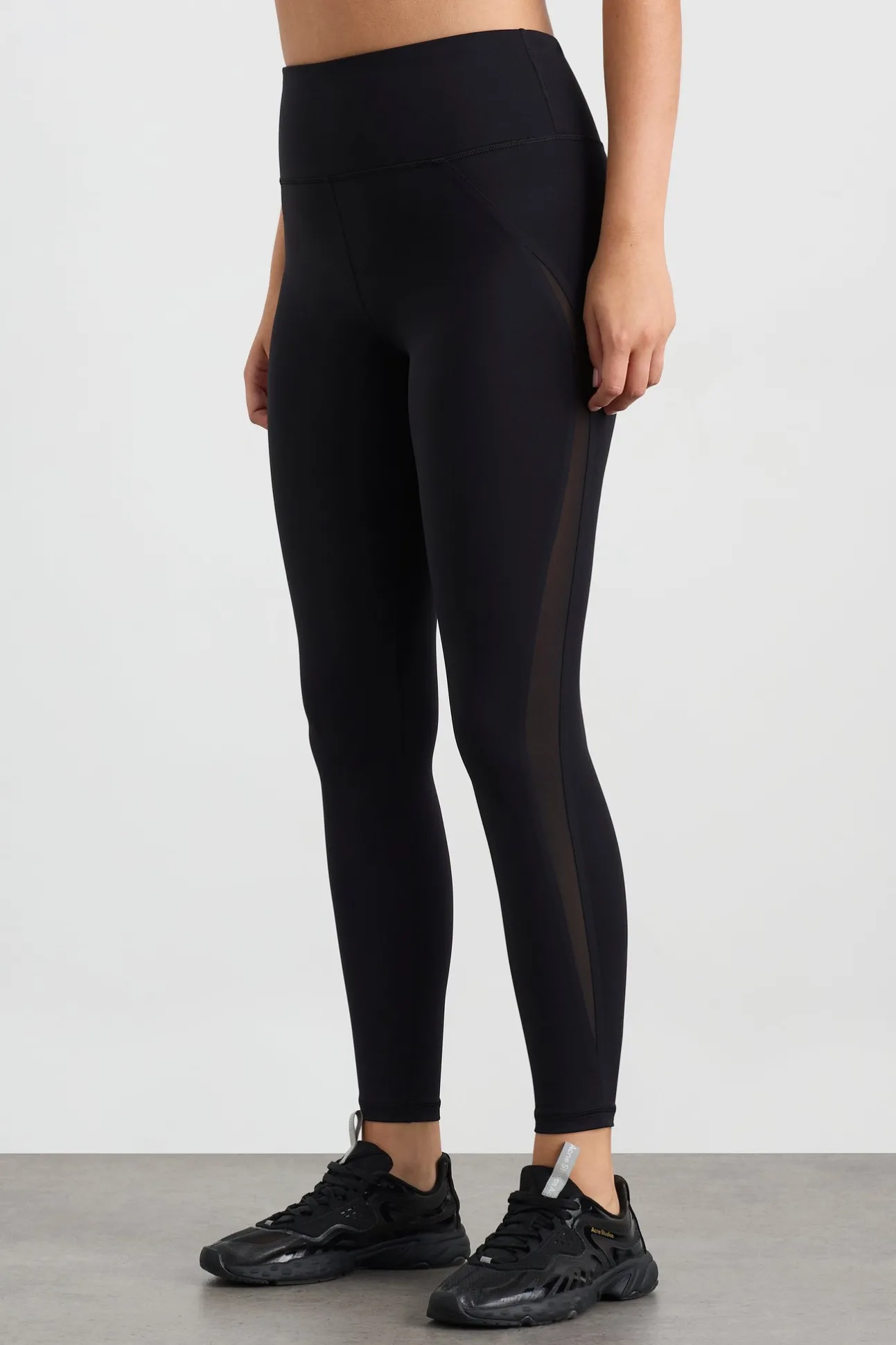 spliced_mesh_legging__8.webp Spliced Mesh Legging 242