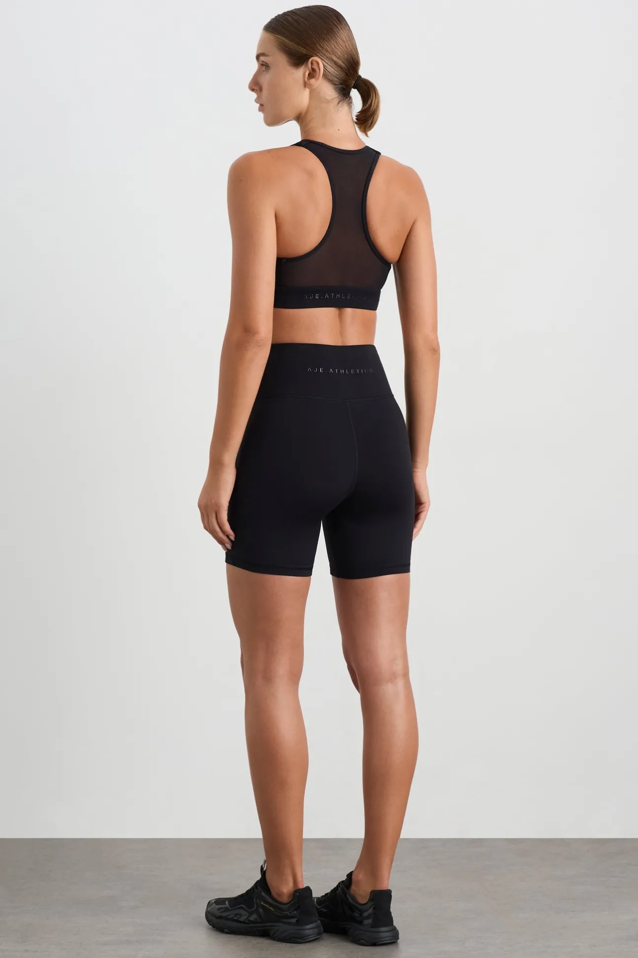 spliced_mesh_sports_bra__5.webp Spliced Mesh Sports Bra 370