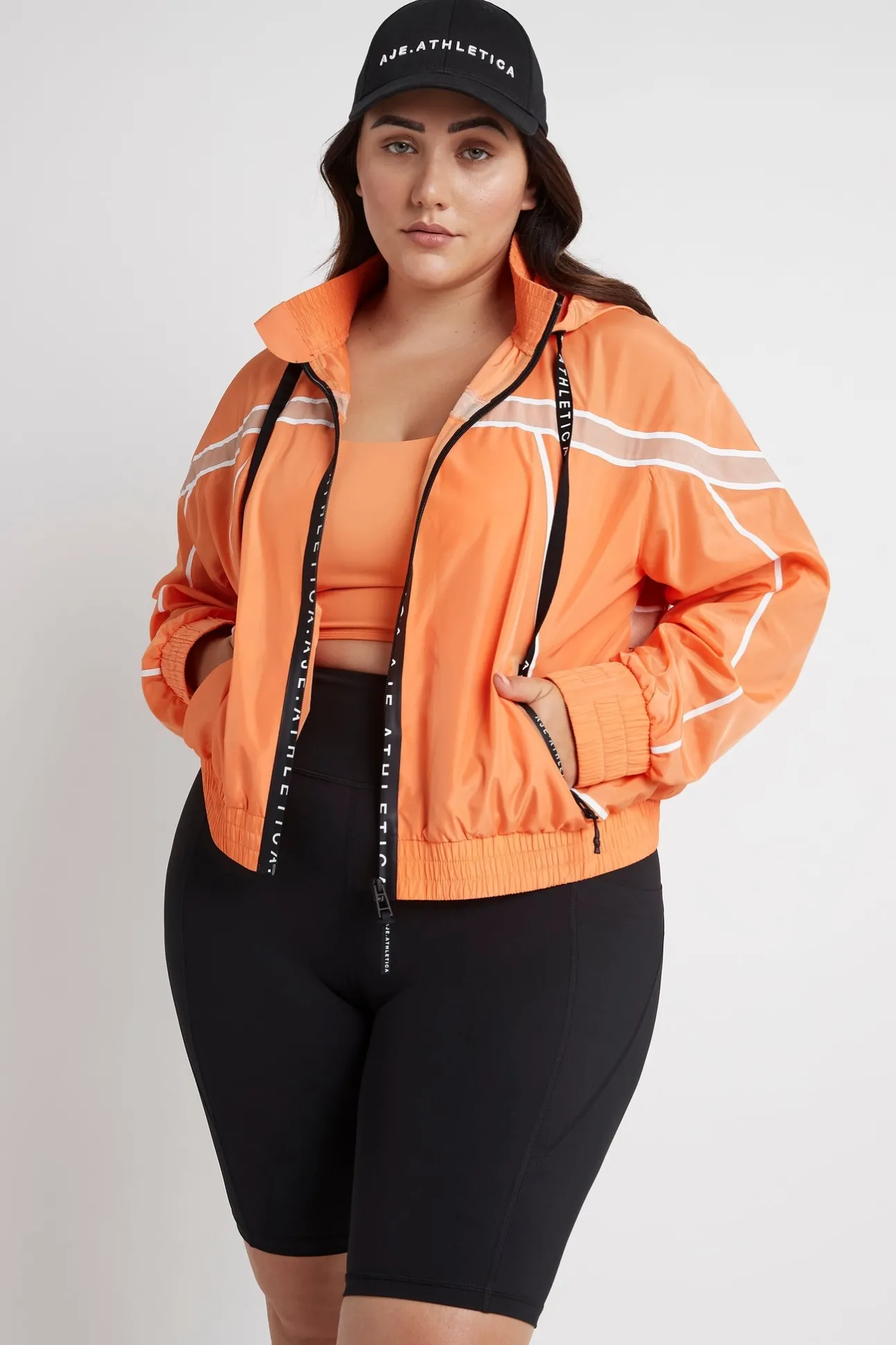spray_jacket__11.webp Spray Jacket 707