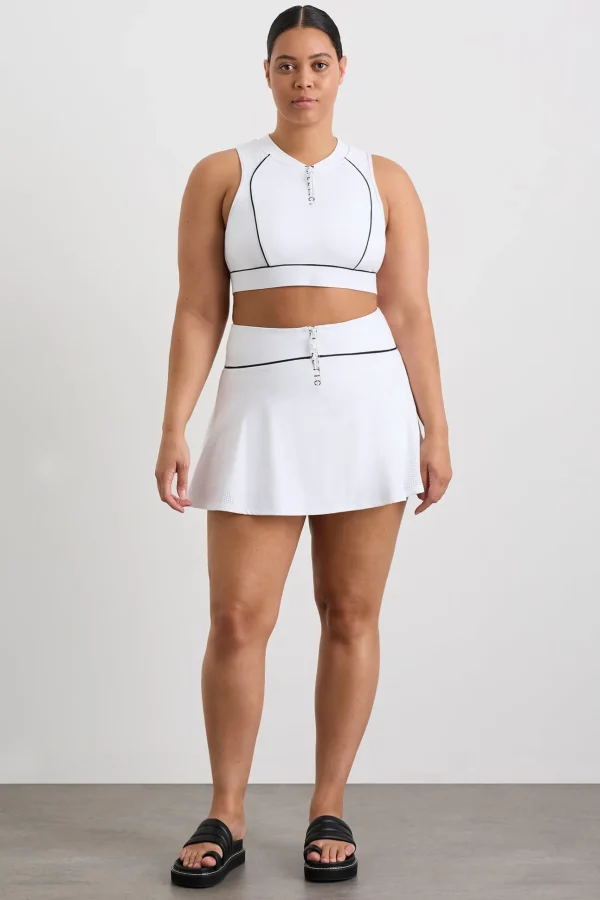 Tennis Crop 373
