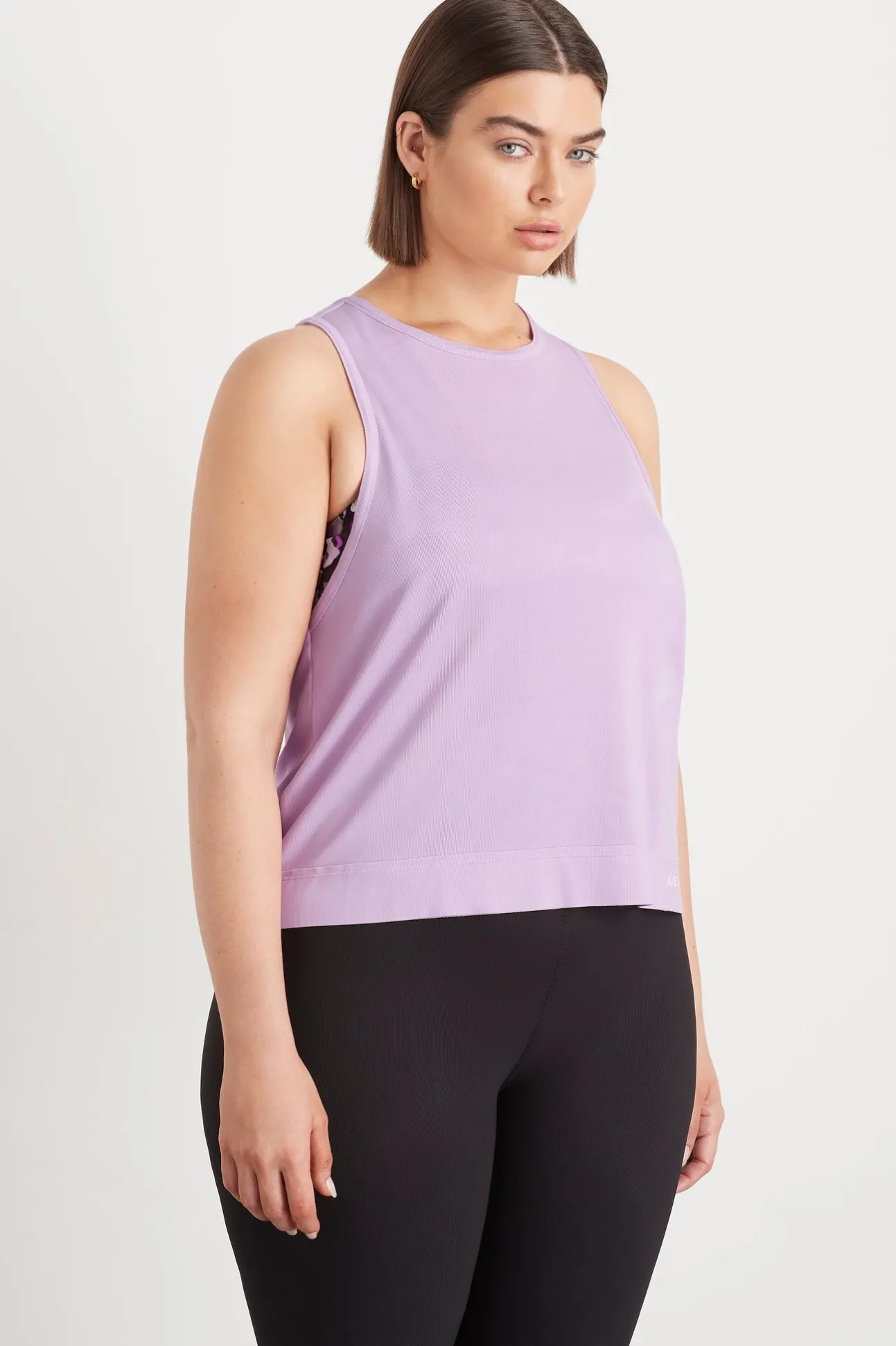 twist_back_tank__11-1.webp Twist Back Tank 137